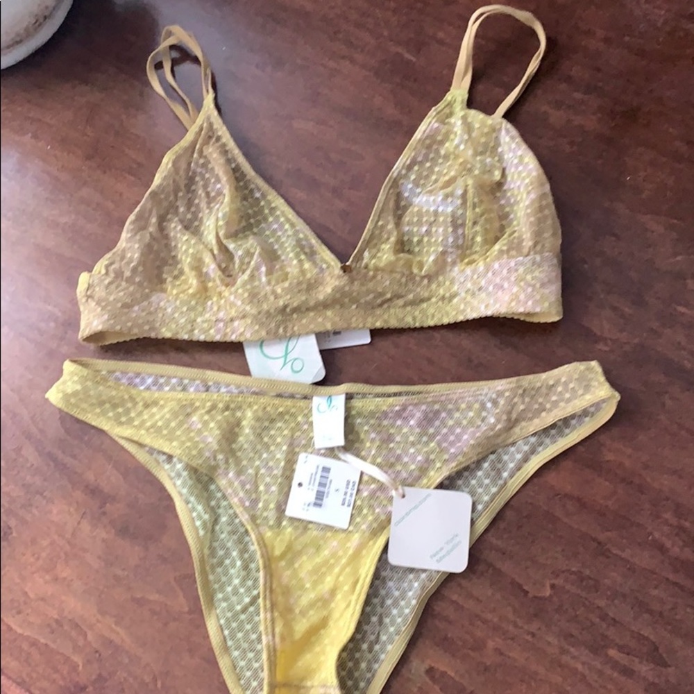 💛 Anthropologie Bra set (S/M)